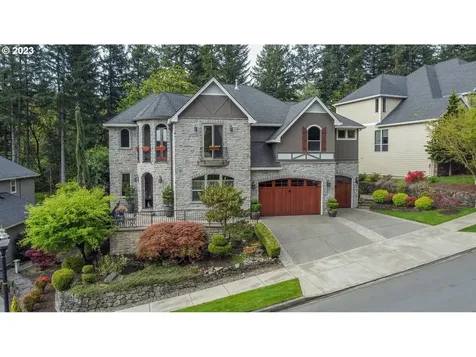 822 Nw 35th Avenue Camas WA 98607