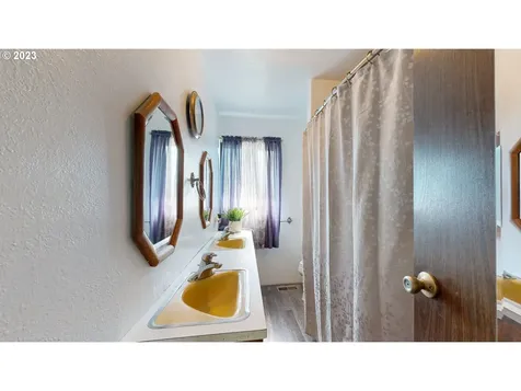35650 Rieth Road Echo OR 97826