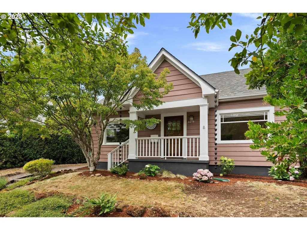 3215 Ne 51st Avenue Portland OR 97213