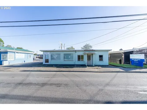 2147 Broadway Avenue North Bend OR 97459