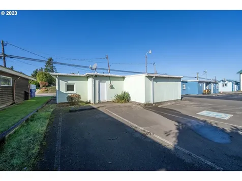 2147 Broadway Avenue North Bend OR 97459