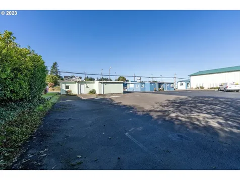 2147 Broadway Avenue North Bend OR 97459