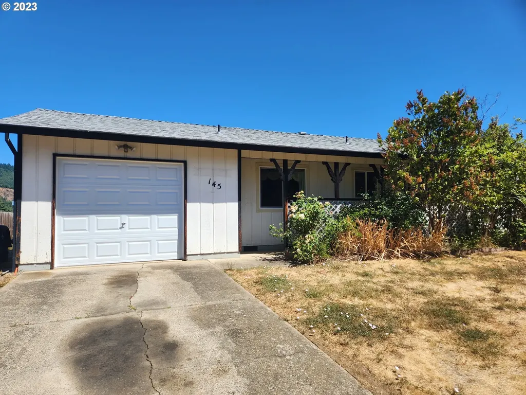 145 Donald Terrace Myrtle Creek OR 97457