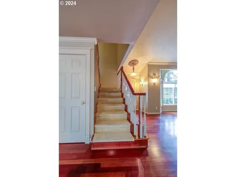 2610 Sw 22nd Court Gresham OR 97080
