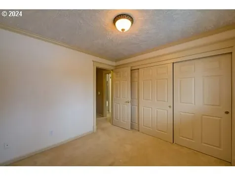 2610 Sw 22nd Court Gresham OR 97080