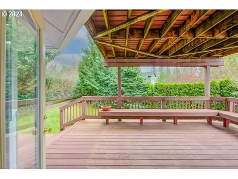 2610 Sw 22nd Court Gresham OR 97080