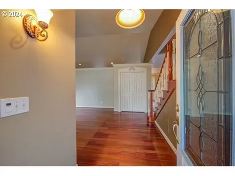 2610 Sw 22nd Court Gresham OR 97080