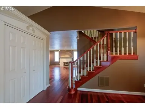 2610 Sw 22nd Court Gresham OR 97080