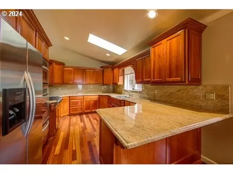 2610 Sw 22nd Court Gresham OR 97080