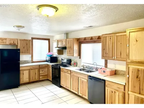 38348 Richardson Gap Road Scio OR 97374