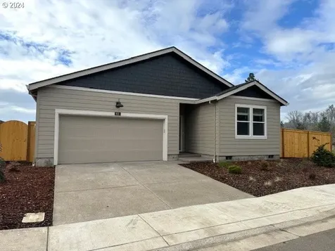 600 Wetleau Drive Lowell OR 97452
