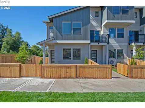 18008 Ne 47th Avenue Vancouver WA 98686