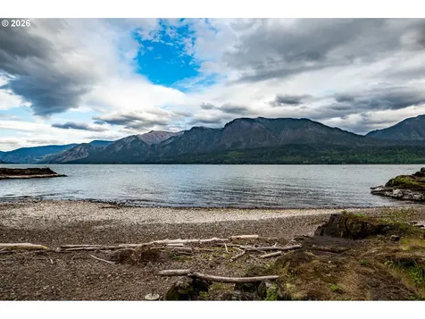 47742 State Highway 14 Stevenson WA 98648