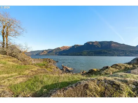 47742 State Highway 14 Stevenson WA 98648