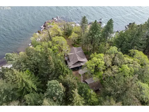 47742 State Highway 14 Stevenson WA 98648