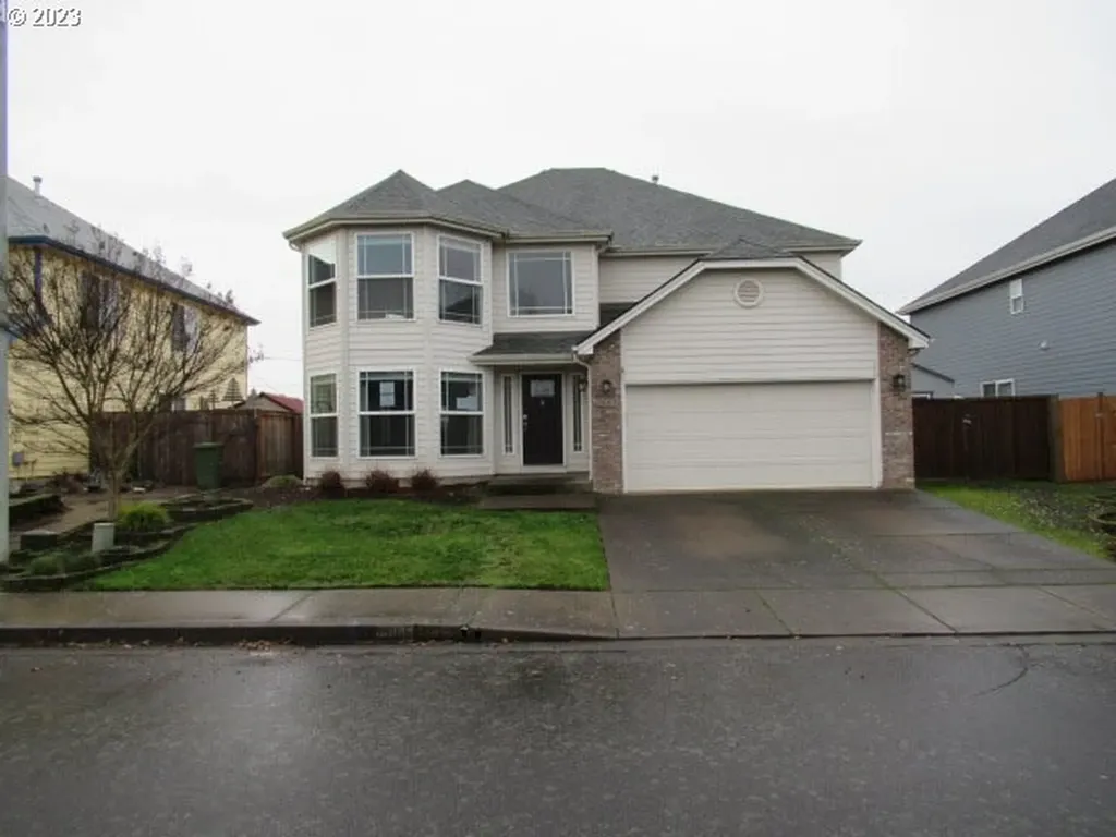 2665 Roanoke Street Woodburn OR 97071