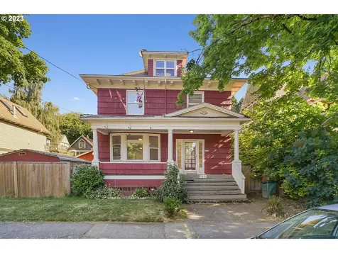 2825 Se Madison Street Portland OR 97214