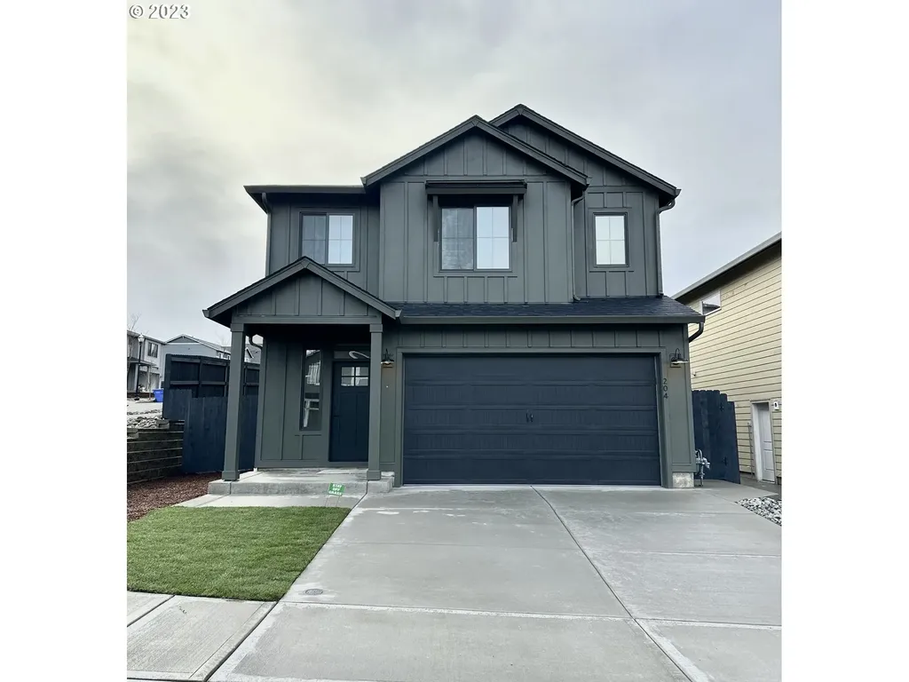 204 W Maple Street Washougal WA 98671