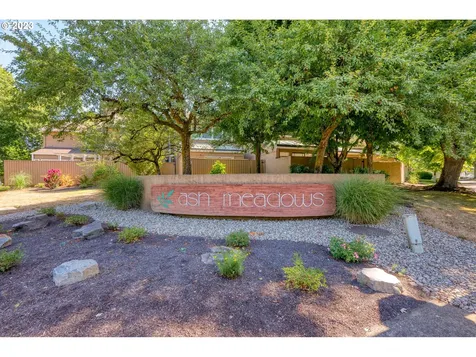 28615 SW Ash Meadows Boulevard Wilsonville OR 97070