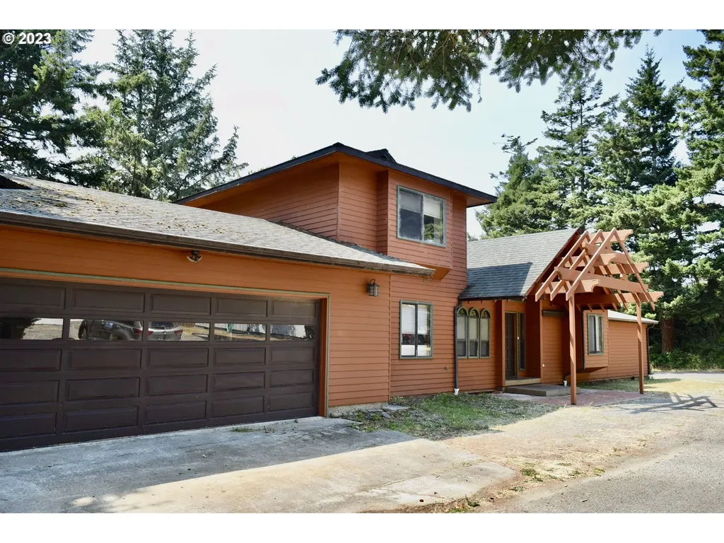 94278 Annes Way Gold Beach OR 97444