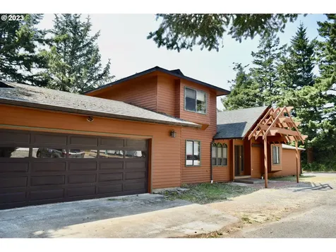 94278 Annes Way Gold Beach OR 97444