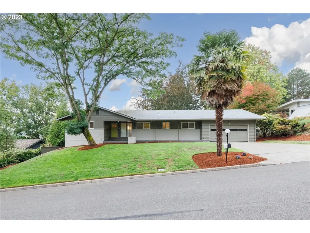 4011 Sw 43rd Avenue Portland OR 97221