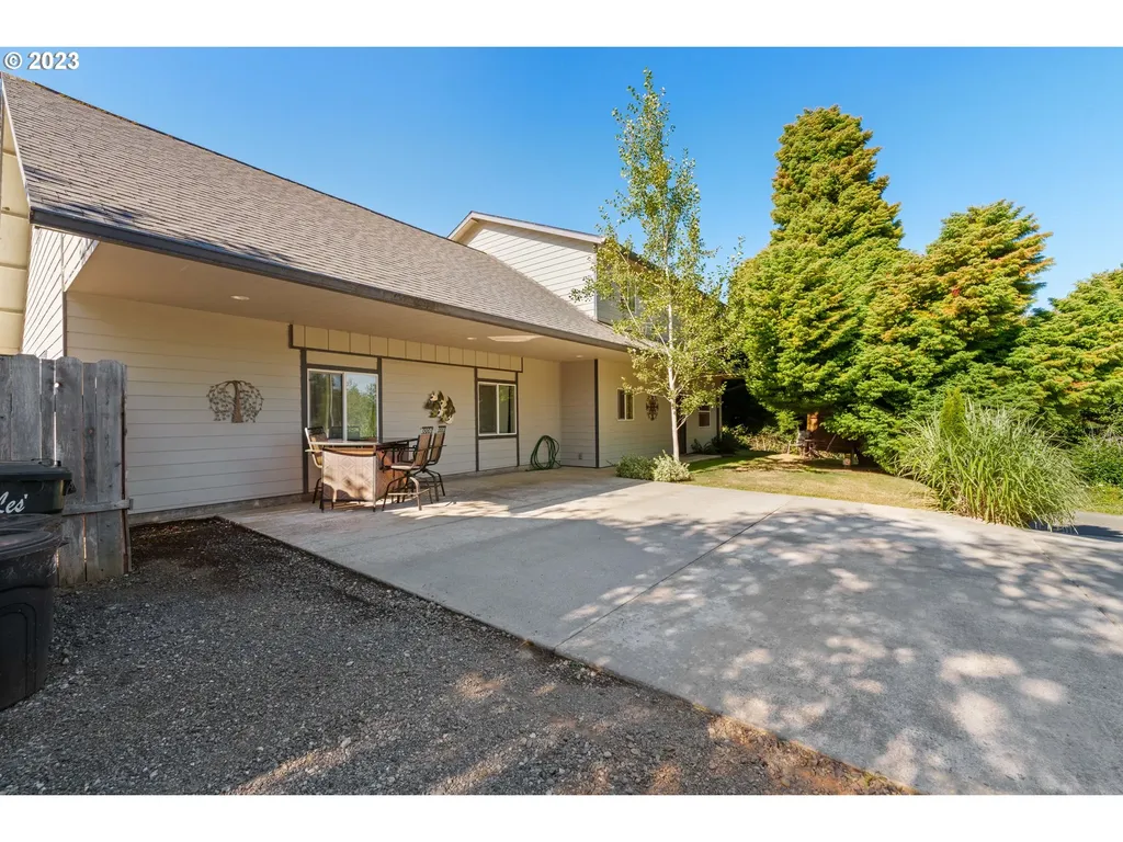 63521 Flanagan Road Coos Bay OR 97420