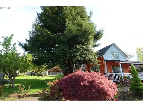 1485 S Cherry Street Cornelius OR 97113