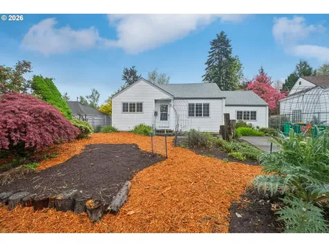 137 Cedar Lane Wood Village OR 97060