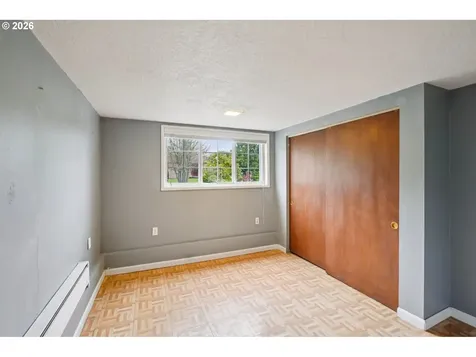 137 Cedar Lane Wood Village OR 97060
