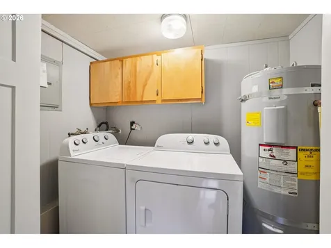 137 Cedar Lane Wood Village OR 97060
