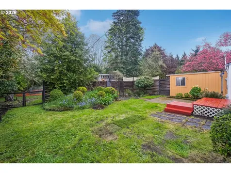 137 Cedar Lane Wood Village OR 97060