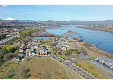 Lone Pine Lane The Dalles OR 97058