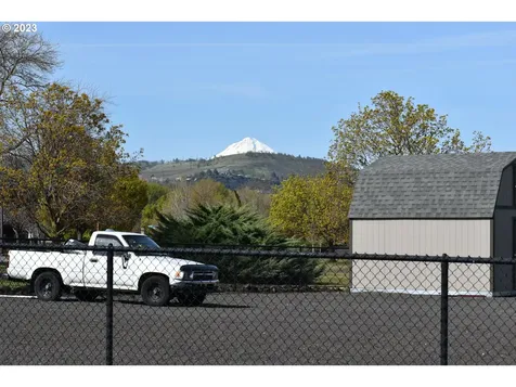 Lone Pine Lane The Dalles OR 97058