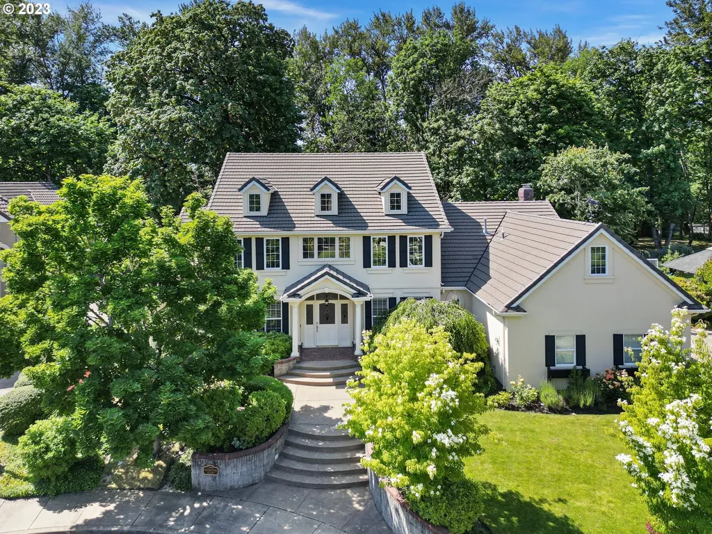 2834 Riverwalk Loop Eugene OR 97401
