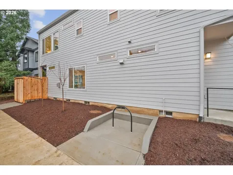 1418 N Jarrett Street Portland OR 97217