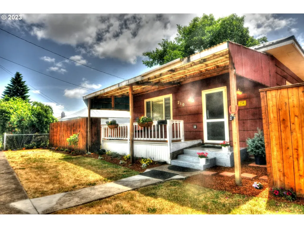 210 Ne Yamhill Street Sheridan OR 97378