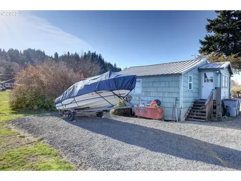 4843 Ash Street Astoria OR 97103
