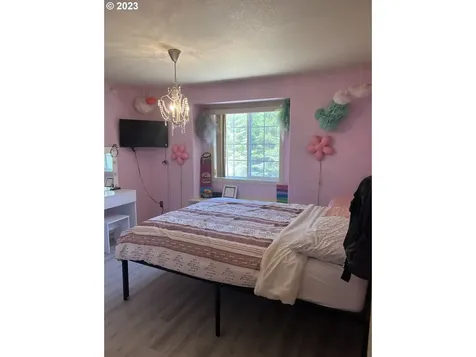 812 8th Street Florence OR 97439