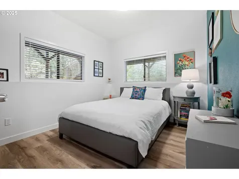 9461 NW Murlea Lane Portland OR 97229