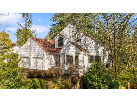 9461 NW Murlea Lane Portland OR 97229