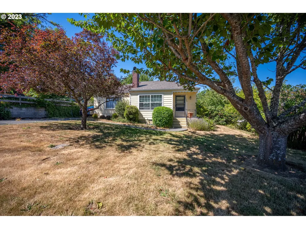1126 Washington Avenue Coos Bay OR 97420
