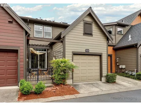 728 NE 72nd Avenue Hillsboro OR 97124