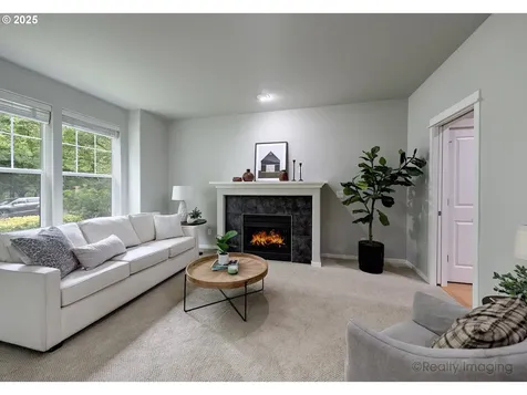 728 NE 72nd Avenue Hillsboro OR 97124