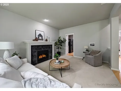 728 NE 72nd Avenue Hillsboro OR 97124