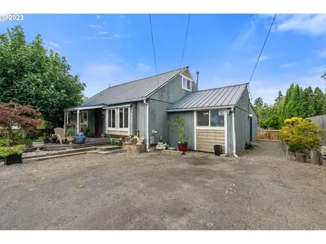 2185 Coral Avenue Ne Salem OR 97305