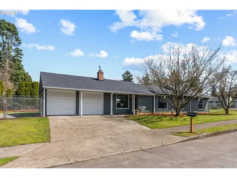 1100 Se 211th Court Gresham OR 97030