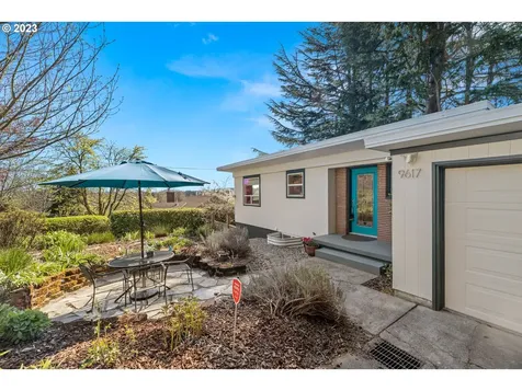 9617 Sw 2nd Avenue Portland OR 97219