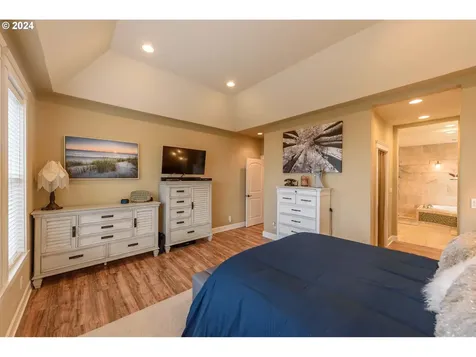 495 S Henry Street Coquille OR 97423