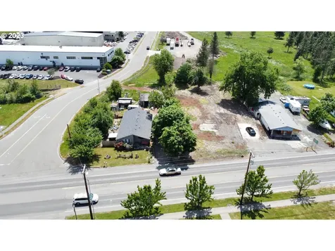 1406 W Main Street Molalla OR 97038